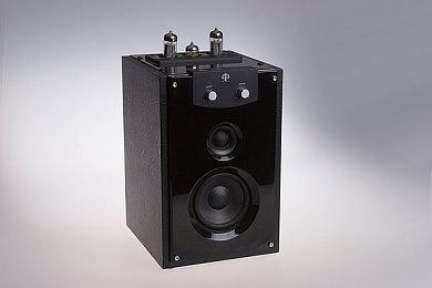 赛车动画《极速星舞》完播 改编视觉小说游戏宣布 聚焦赛车手的日常和幕后